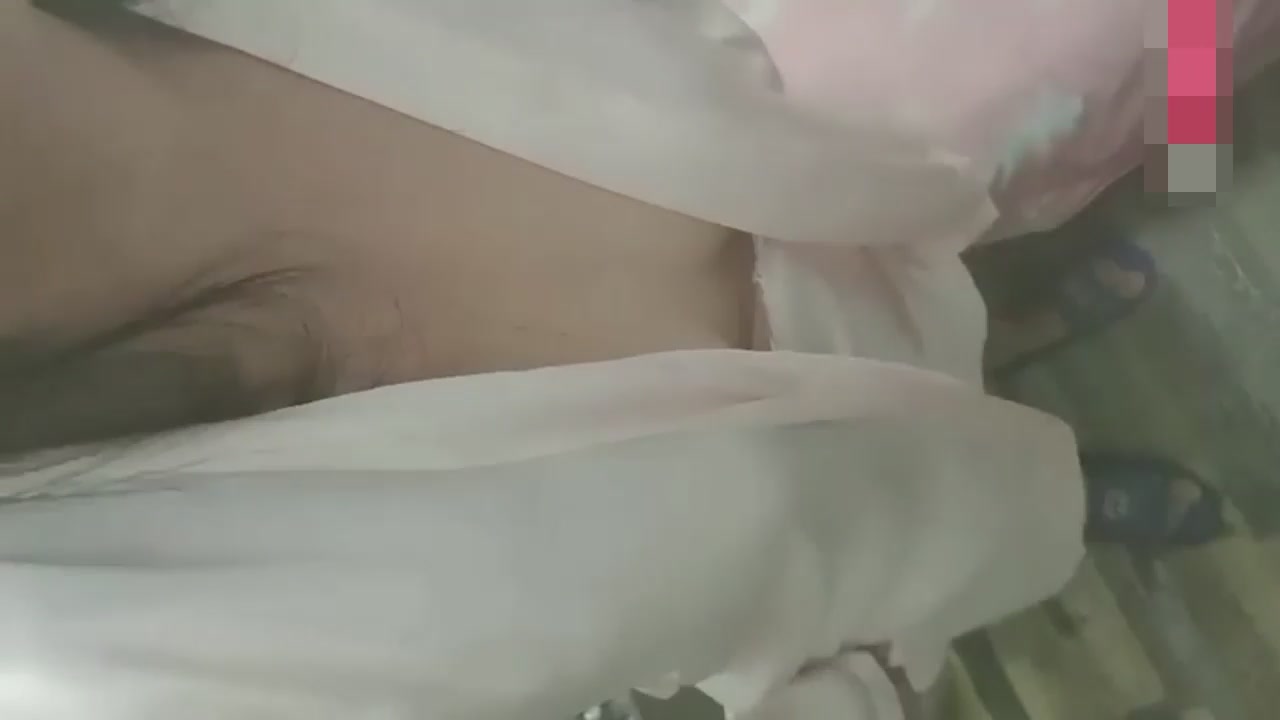 真实母子乱伦禽兽儿子怒艹丝袜视频