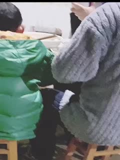 家庭乱伦我想跟公公性交给老公戴超级王八帽子气死那个死男人性无能视频