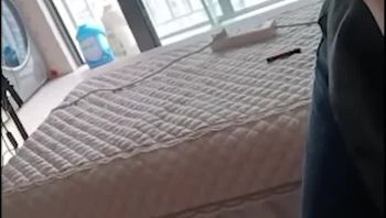 家庭乱伦去姑父家坐客勾引姑父舔穴视频
