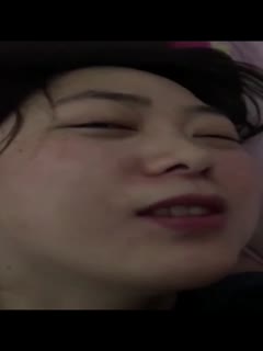 国产乱伦爸爸不在家儿子强上妈妈骂儿子是变态视频